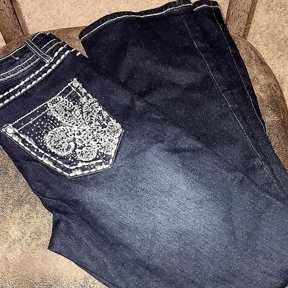 REBEL & SOUL "Where'Them Fans🪭@" Bootcut Pants